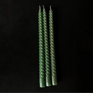 Classic Green Spiral Twist Taper Candles - Set of 3